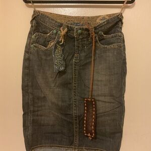Stitches Dark Wash Denim Pencil Skirt $15 FIRM